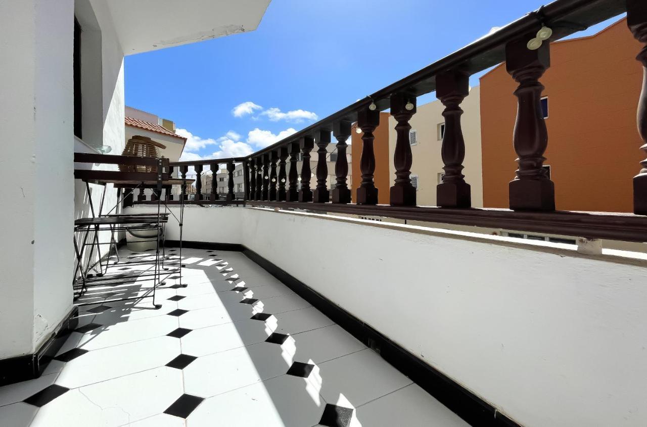 Central House Corralejo Exterior foto